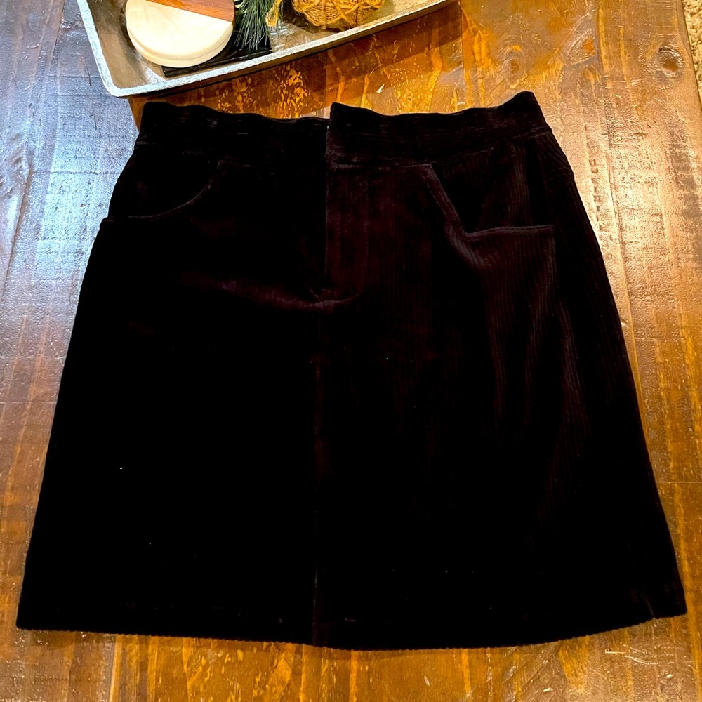 Brand New Gianni Bini Corduroy Skirt!!